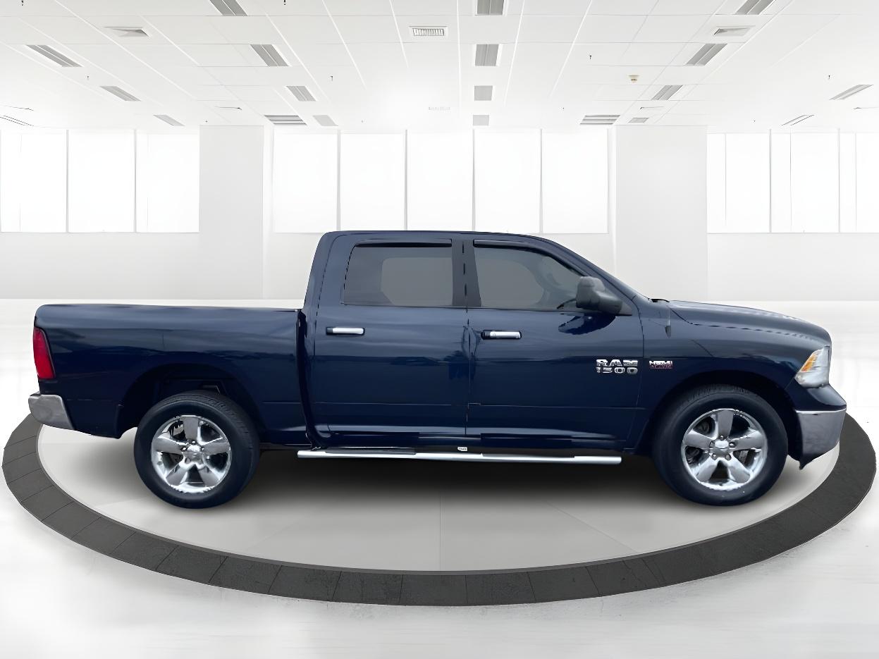 2015 Dark Blue RAM 1500 SLT Crew Cab SWB 4WD (3C6RR7LT8FG) with an 5.7L V8 OHV 16V engine, 8-Speed Automatic transmission, located at 1099 N County Rd 25A, Troy, OH, 45373, (937) 908-9800, 40.057079, -84.212883 - Photo #3