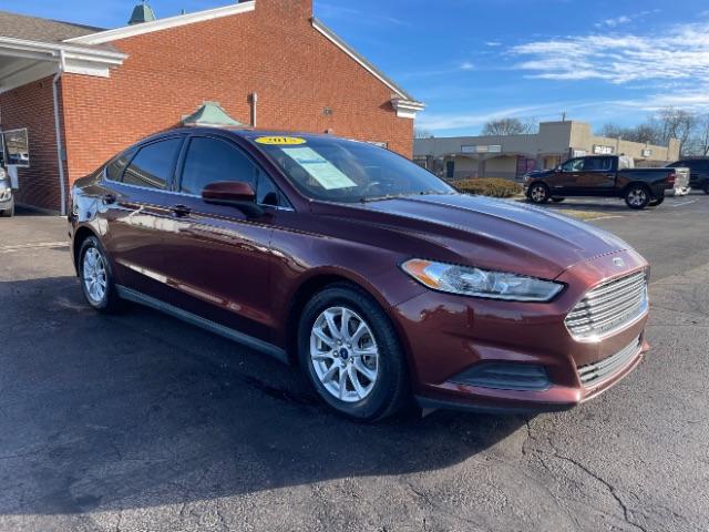 2015 Bronze Fire Met Tinted CC Ford Fusion S (3FA6P0G76FR) with an 2.5L L4 DOHC 16V engine, 6-Speed Automatic transmission, located at 880 E. National Road, Vandalia, OH, 45377, (937) 908-9800, 39.891918, -84.183594 - Photo #0