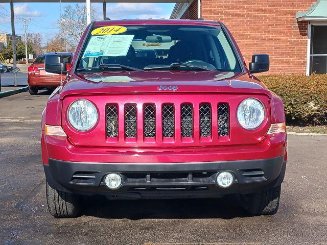 2014 Dp Cherry Red Crystal PC Jeep Patriot Latitude 4WD (1C4NJRFB0ED) with an 2.4L L4 DOHC 16V engine, located at 1230 East Main St, Xenia, OH, 45385, (937) 908-9800, 39.688026, -83.910172 - Photo #2