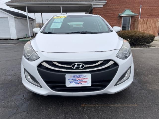 2014 Monaco White Hyundai Elantra GT A/T (KMHD35LH4EU) with an 2.0L L4 16V DOHC engine, 6-Speed Automatic transmission, located at 401 Woodman Dr, Riverside, OH, 45431, (937) 908-9800, 39.760899, -84.123421 - Photo #8