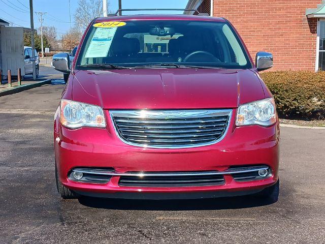 2014 Dp Cherry Red Crystal PC Chrysler Town and Country Touring-L (2C4RC1CG6ER) with an 3.6L V6 DOHC 24V engine, 6-Speed Automatic transmission, located at 1951 S Dayton Lakeview Rd., New Carlisle, OH, 45344, (937) 908-9800, 39.890999, -84.050255 - Photo #2