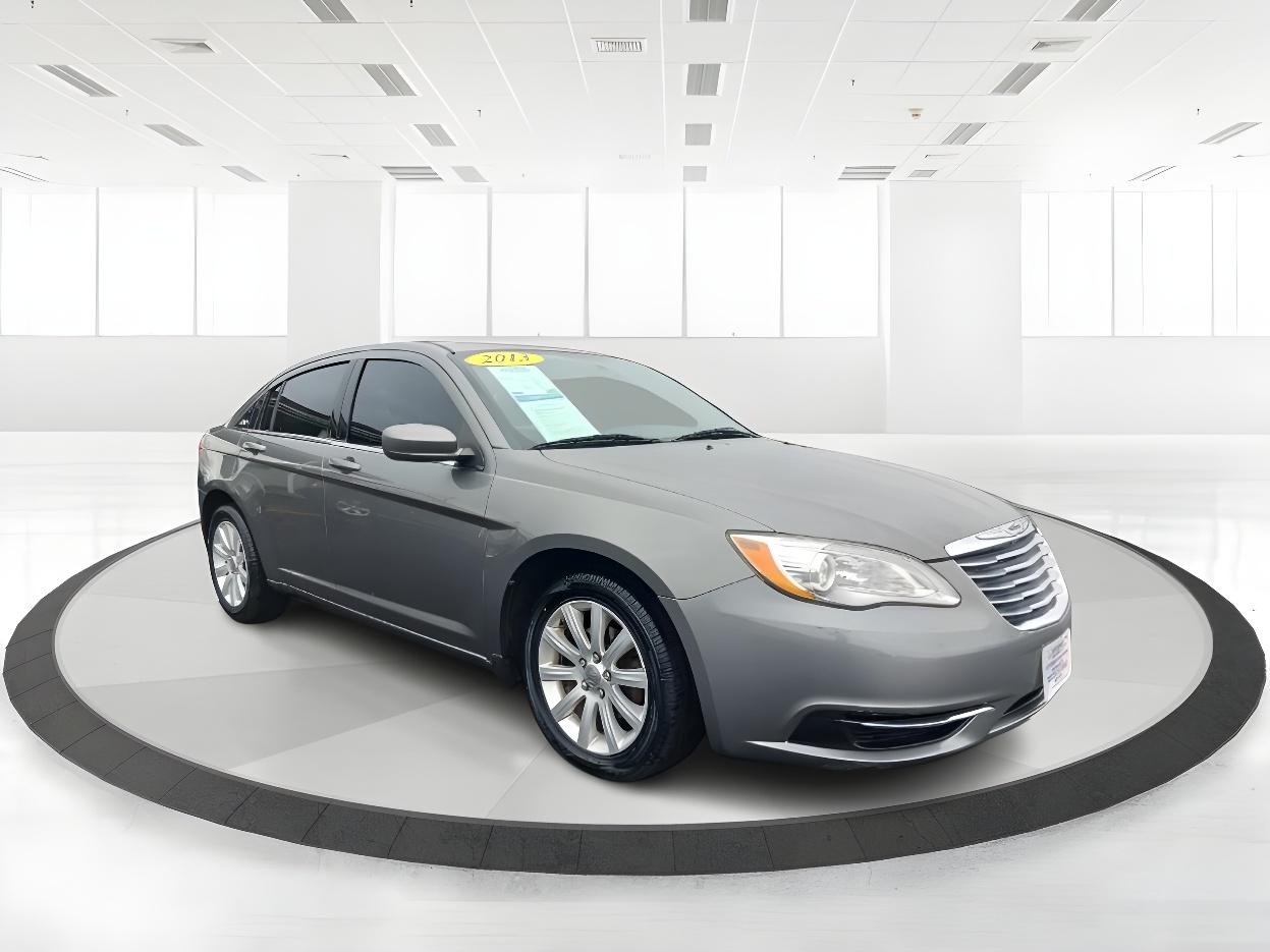 2013 Tungsten Metallic Chrysler 200 Touring (1C3CCBBB1DN) with an 2.4L L4 DOHC 16V engine, 6-Speed Automatic transmission, located at 4508 South Dixie Dr, Moraine, OH, 45439, (937) 908-9800, 39.689976, -84.218452 - Photo #1