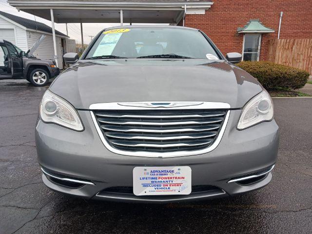 2013 Tungsten Metallic Chrysler 200 Touring (1C3CCBBB1DN) with an 2.4L L4 DOHC 16V engine, 6-Speed Automatic transmission, located at 4508 South Dixie Dr, Moraine, OH, 45439, (937) 908-9800, 39.689976, -84.218452 - Photo #2