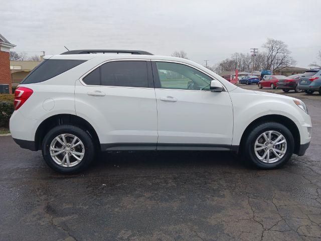 2017 Summit White Chevrolet Equinox LT 2WD (2GNALCEK8H1) with an 2.4L L4 DOHC 16V FFV engine, 6-Speed Automatic transmission, located at 4508 South Dixie Dr, Moraine, OH, 45439, (937) 908-9800, 39.689976, -84.218452 - Photo #8
