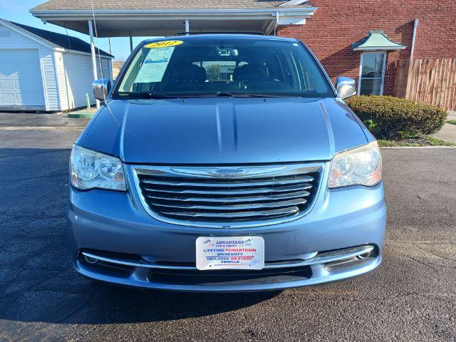 2012 True Blue Pearl Chrysler Town and Country Touring-L (2C4RC1CG5CR) with an 3.6L V6 DOHC 24V engine, 6-Speed Automatic transmission, located at 1099 N County Rd 25A , Troy, OH, 45373, (937) 908-9800, 40.057079, -84.212883 - Photo #2