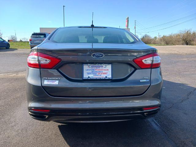2016 Shadow Black Ford Fusion SE AWD (3FA6P0T99GR) with an 2.0L L4 DOHC 16V engine, 6-Speed Automatic transmission, located at 1099 N County Rd 25A , Troy, OH, 45373, (937) 908-9800, 40.057079, -84.212883 - Photo #10