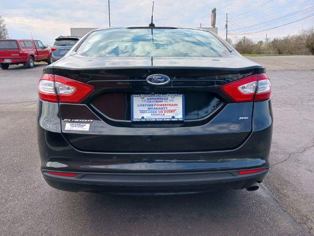 2016 Shadow Black Ford Fusion SE (3FA6P0H75GR) with an 2.5L L4 DOHC 16V engine, 6-Speed Automatic transmission, located at 401 Woodman Dr, Riverside, OH, 45431, (937) 908-9800, 39.760899, -84.123421 - Photo #10