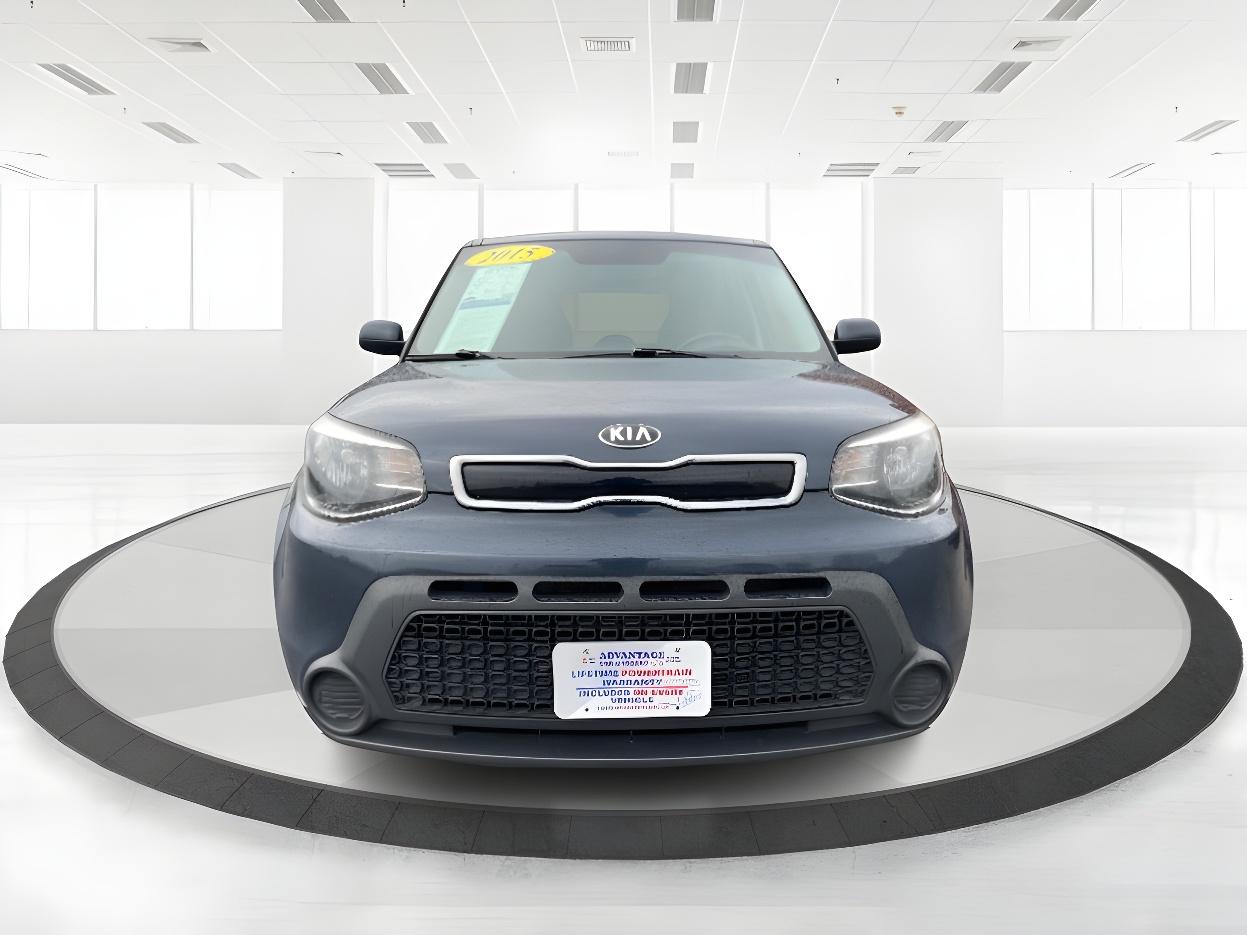 2015 Carribean Blue Kia Soul + (KNDJP3A50F7) with an 2.0L L4 DOHC 16V engine, 6-Speed Automatic transmission, located at 880 E. National Road, Vandalia, OH, 45377, (937) 908-9800, 39.891918, -84.183594 - Photo #9