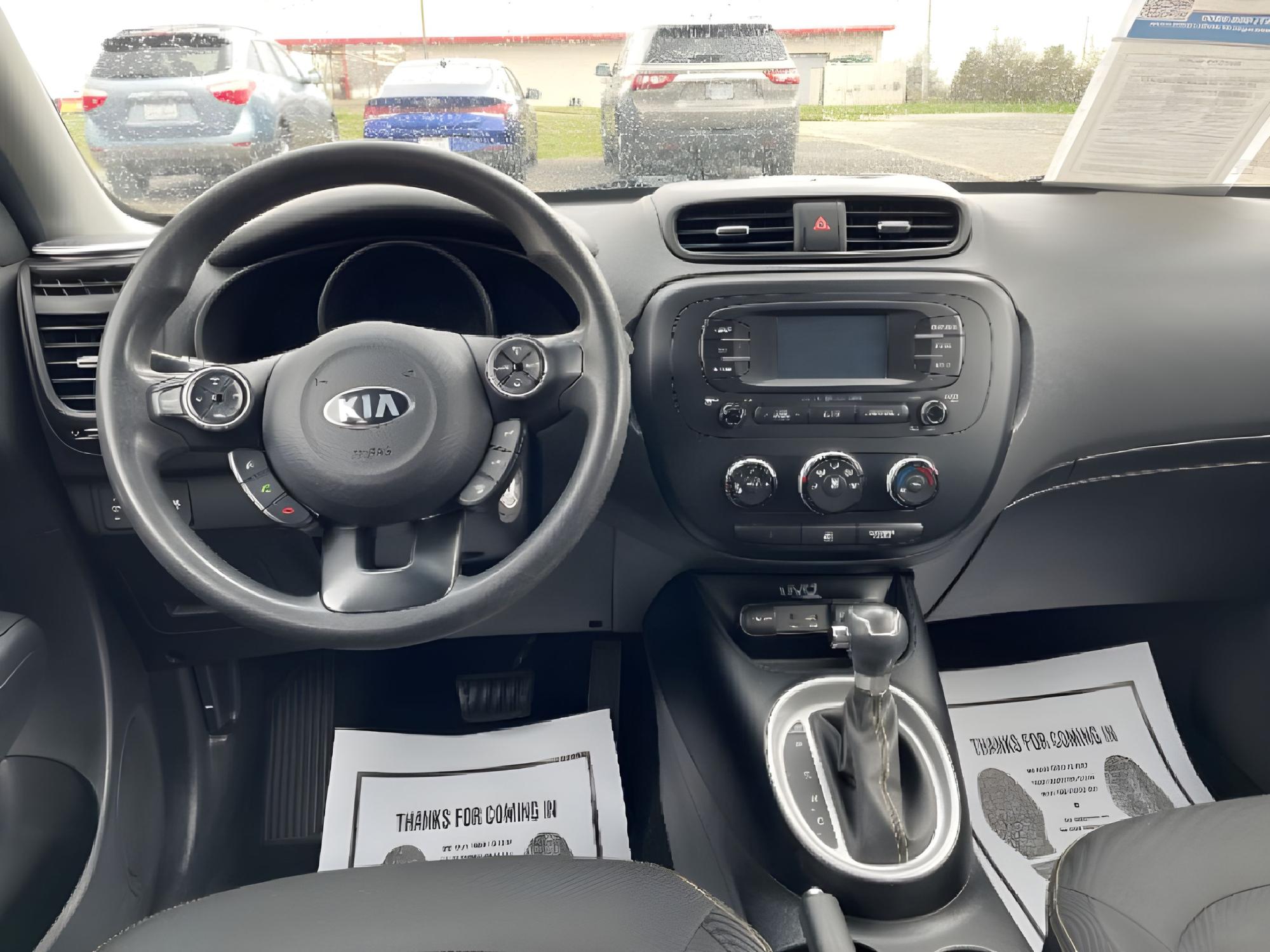 2015 Carribean Blue Kia Soul + (KNDJP3A50F7) with an 2.0L L4 DOHC 16V engine, 6-Speed Automatic transmission, located at 880 E. National Road, Vandalia, OH, 45377, (937) 908-9800, 39.891918, -84.183594 - Photo #15
