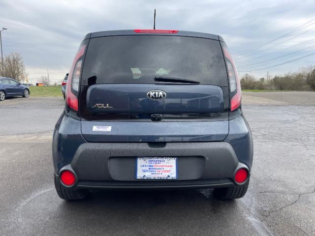 2015 Carribean Blue Kia Soul + (KNDJP3A50F7) with an 2.0L L4 DOHC 16V engine, 6-Speed Automatic transmission, located at 880 E. National Road, Vandalia, OH, 45377, (937) 908-9800, 39.891918, -84.183594 - Photo #6