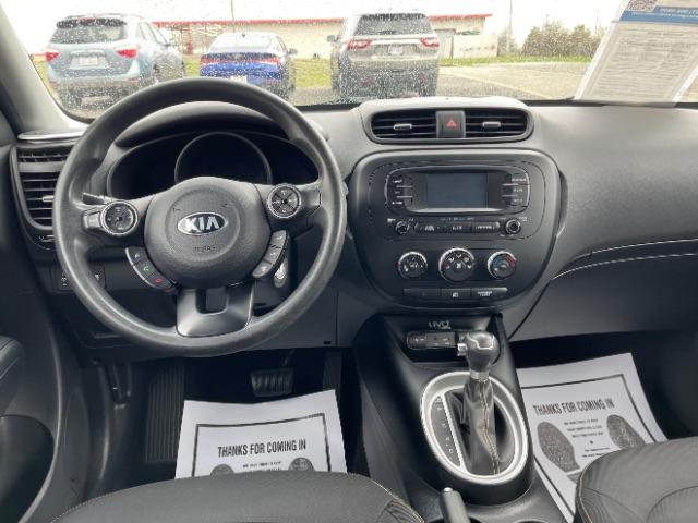 2015 Carribean Blue Kia Soul + (KNDJP3A50F7) with an 2.0L L4 DOHC 16V engine, 6-Speed Automatic transmission, located at 880 E. National Road, Vandalia, OH, 45377, (937) 908-9800, 39.891918, -84.183594 - Photo #14