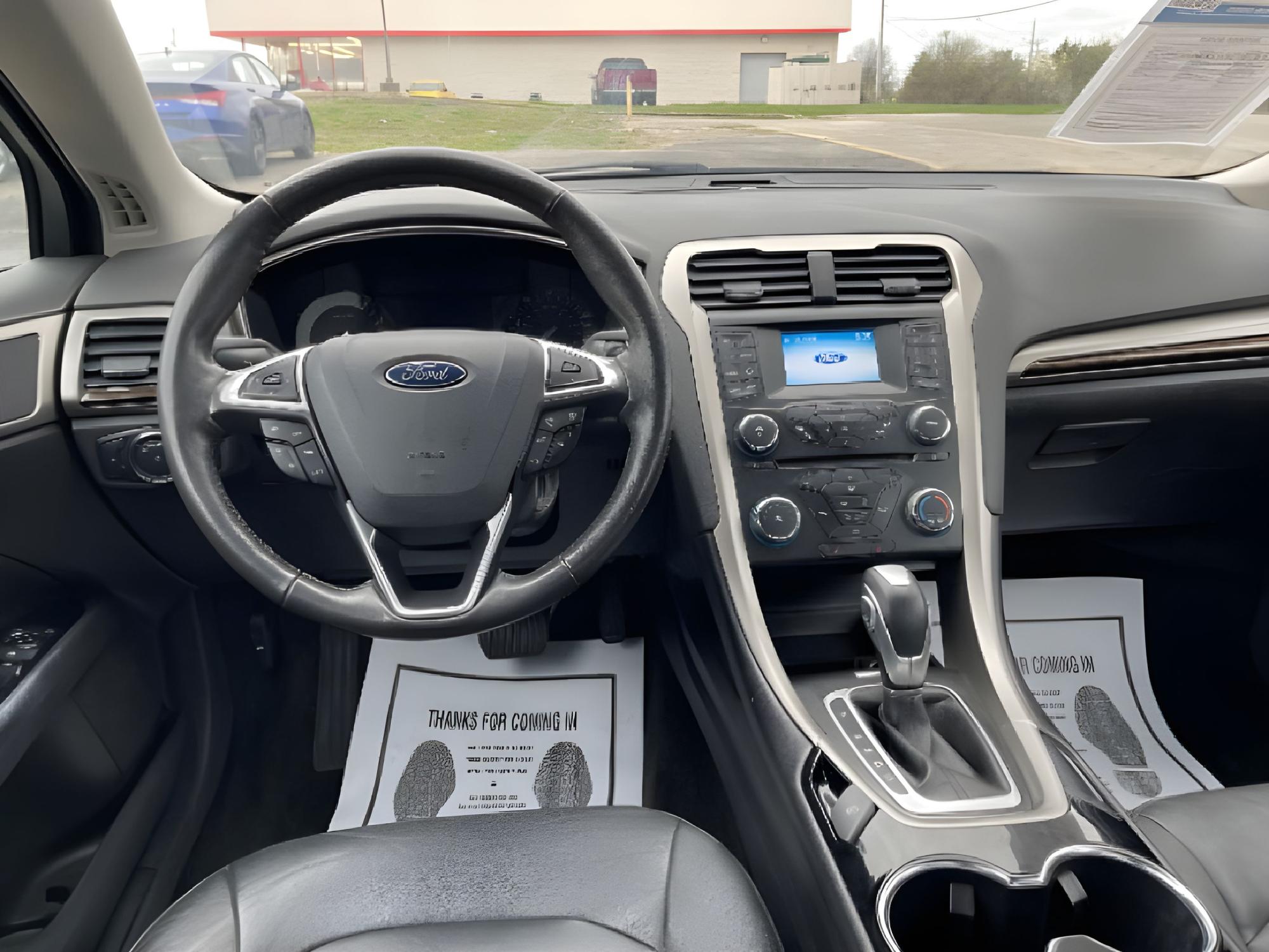 2014 Sterling Gray Ford Fusion SE (3FA6P0HD5ER) with an 1.5L L4 DOHC 16V engine, located at 1099 N County Rd 25A , Troy, OH, 45373, (937) 908-9800, 40.057079, -84.212883 - Photo #15