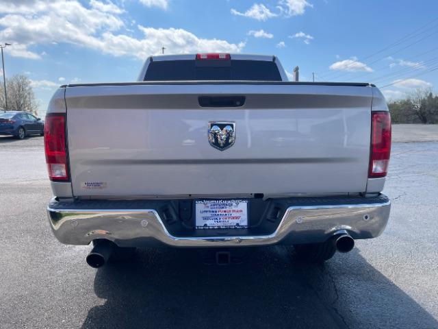 2016 Bright Silver Metallic Clear Coat RAM 1500 SLT Crew Cab SWB 4WD (3C6RR7LT6GG) with an 5.7L V8 OHV 16V engine, 8-Speed Automatic transmission, located at 401 Woodman Dr, Riverside, OH, 45431, (937) 908-9800, 39.760899, -84.123421 - Photo #10