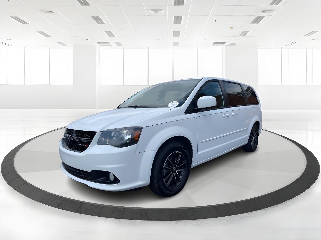 2015 Bright White Clearcoat Dodge Grand Caravan SXT (2C4RDGCG5FR) with an 3.6L V6 DOHC 24V engine, 6-Speed Automatic transmission, located at 401 Woodman Dr, Riverside, OH, 45431, (937) 908-9800, 39.760899, -84.123421 - Photo #9