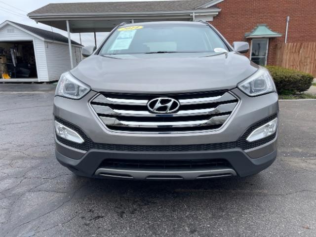 2014 Mineral Gray Hyundai Santa Fe Sport 2.4 FWD (5XYZU3LB3EG) with an 2.4L L4 DOHC 16V engine, 6-Speed Automatic transmission, located at 1184 Kauffman Ave, Fairborn, OH, 45324, (937) 908-9800, 39.807072, -84.030914 - Photo #8