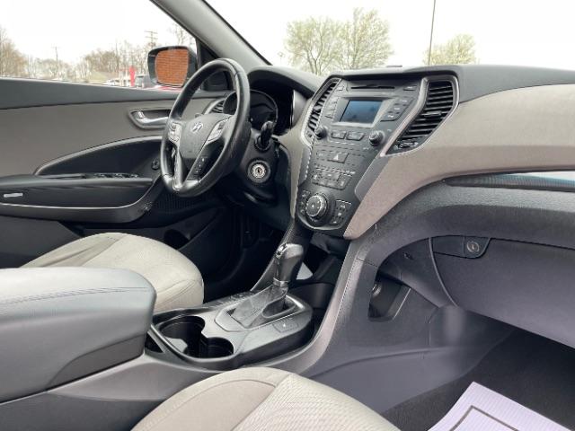 2014 Mineral Gray Hyundai Santa Fe Sport 2.4 FWD (5XYZU3LB3EG) with an 2.4L L4 DOHC 16V engine, 6-Speed Automatic transmission, located at 1184 Kauffman Ave, Fairborn, OH, 45324, (937) 908-9800, 39.807072, -84.030914 - Photo #16