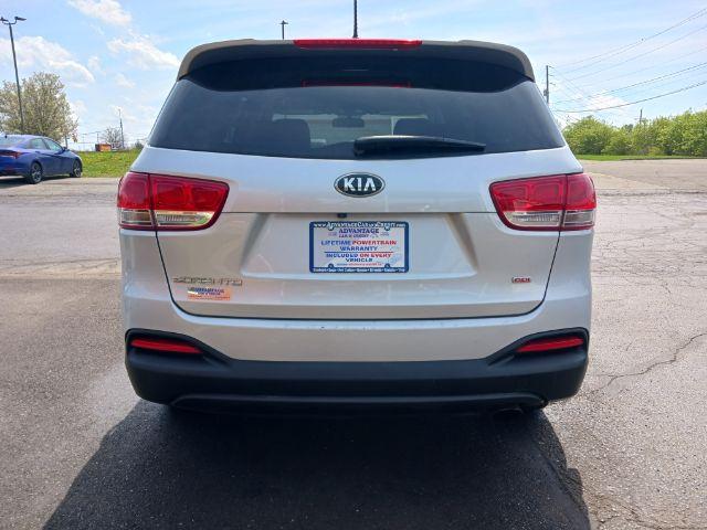 2017 Sparkling Silver Kia Sorento LX 2WD (5XYPG4A37HG) with an 2.4L L4 DOHC 16V engine, 6-Speed Automatic transmission, located at 401 Woodman Dr, Riverside, OH, 45431, (937) 908-9800, 39.760899, -84.123421 - Photo #10