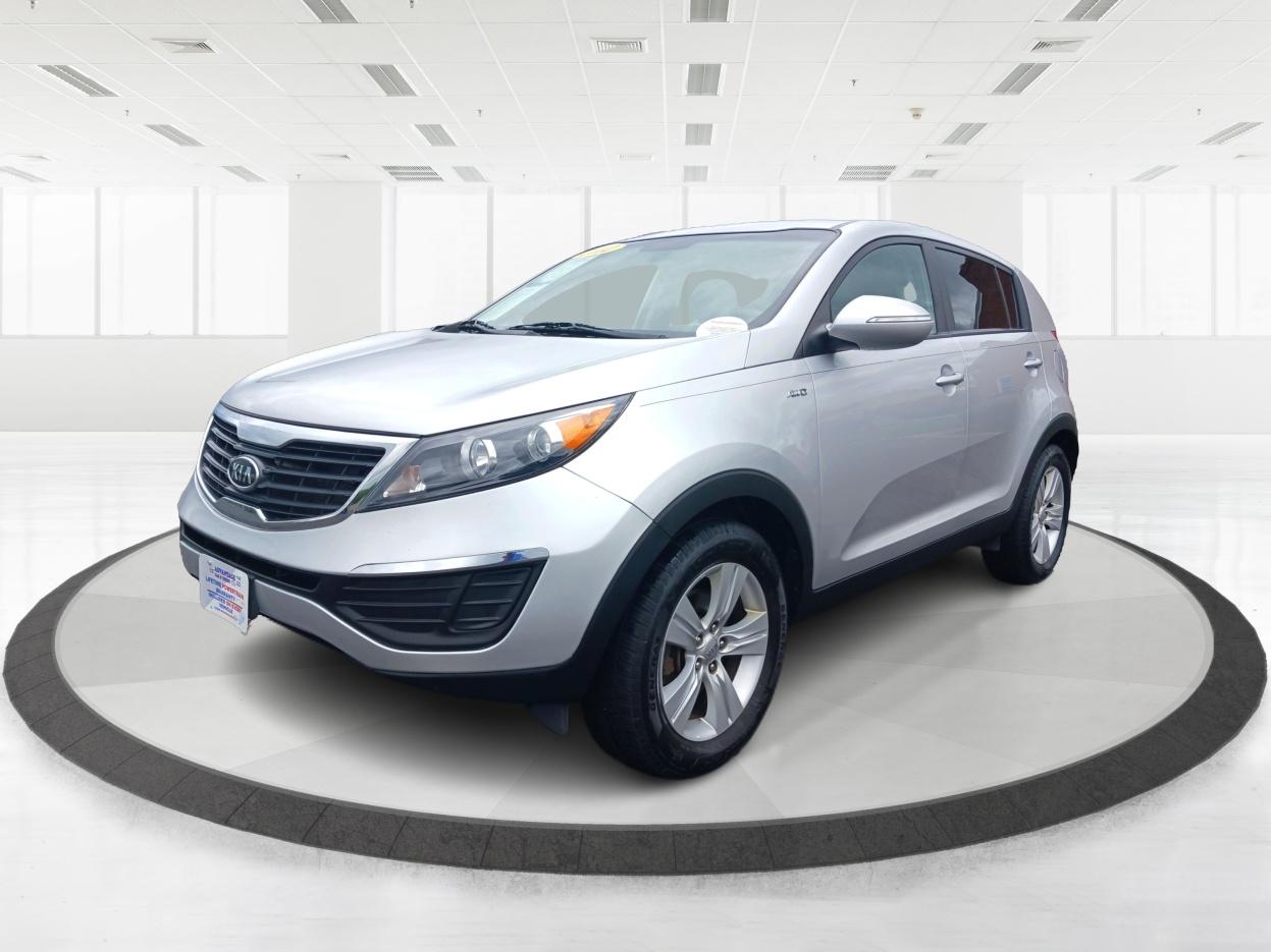 2012 Bright Silver Kia Sportage LX AWD (KNDPBCA29C7) with an 2.4L V6 DOHC 24V engine, 6-Speed Automatic transmission, located at 1951 S Dayton Lakeview Rd., New Carlisle, OH, 45344, (937) 908-9800, 39.890999, -84.050255 - Photo #7