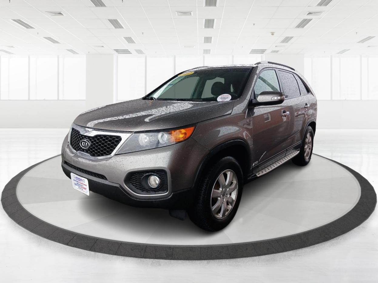 2012 Titanium Silver Kia Sorento LX 4WD (5XYKTCA63CG) with an 2.4L L4 DOHC 16V engine, 6-Speed Automatic transmission, located at 4508 South Dixie Dr, Moraine, OH, 45439, (937) 908-9800, 39.689976, -84.218452 - Photo #7