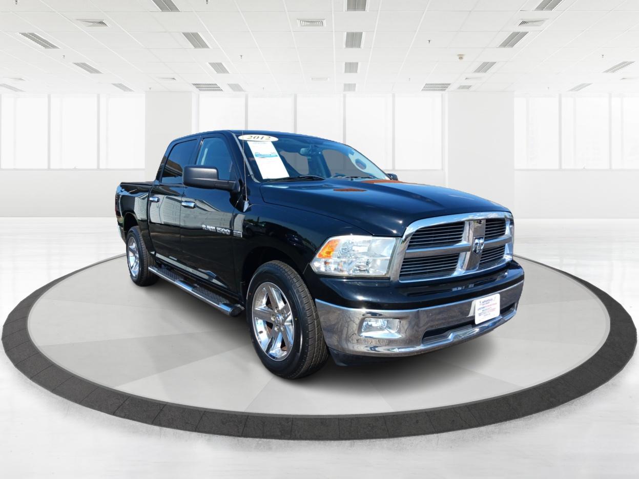 2012 Black RAM 1500 SLT Crew Cab 4WD (1C6RD7LT1CS) with an 5.7L V8 OHV 16V engine, 6-Speed Automatic transmission, located at 1230 East Main St, Xenia, OH, 45385, (937) 908-9800, 39.688026, -83.910172 - Photo #0