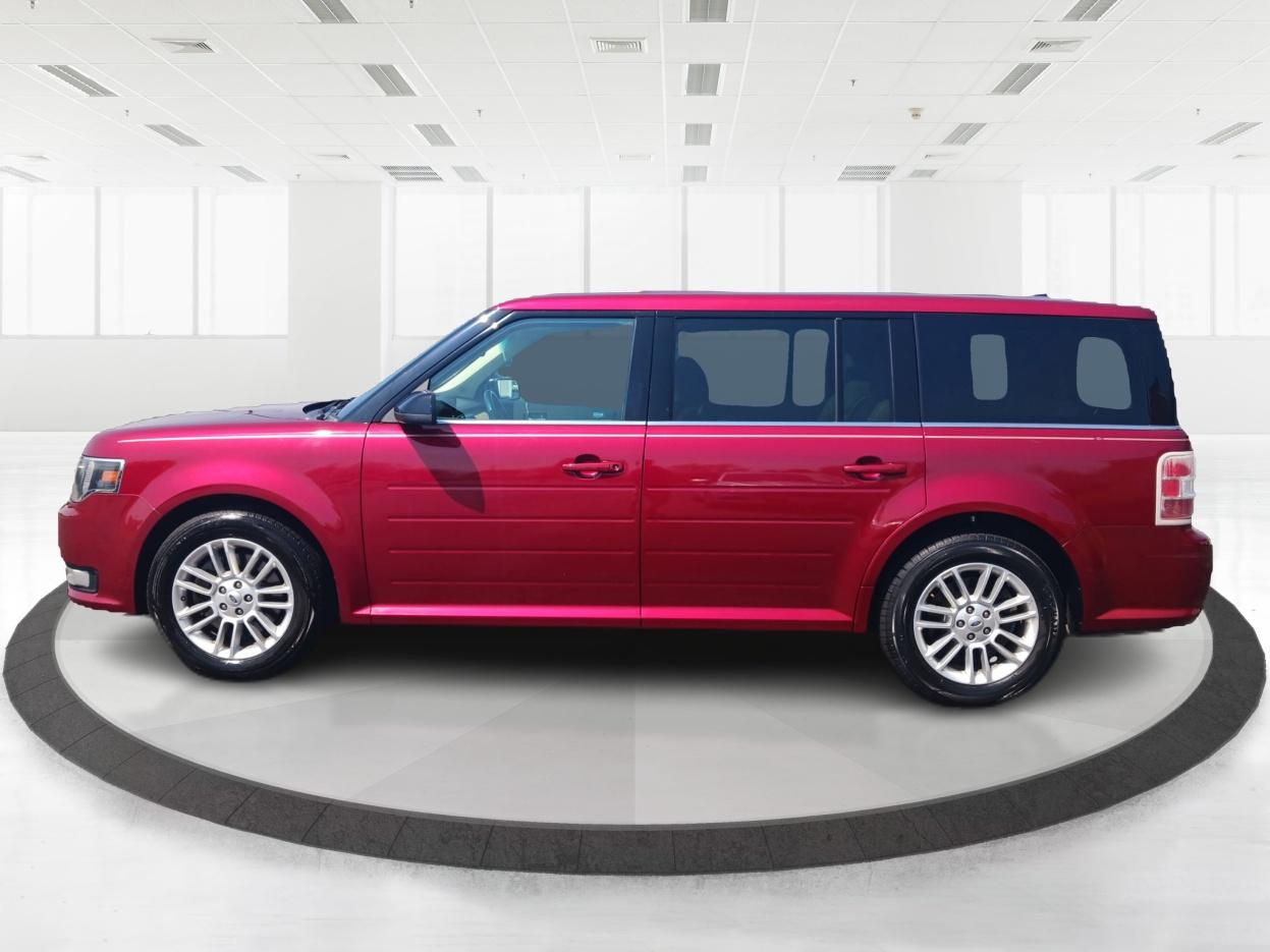 2014 Ruby Red Met Tinted CC Ford Flex SEL FWD (2FMGK5C89EB) with an 3.5L V6 DOHC 24V engine, 6-Speed Automatic Overdrive transmission, located at 880 E. National Road, Vandalia, OH, 45377, (937) 908-9800, 39.891918, -84.183594 - Photo #5