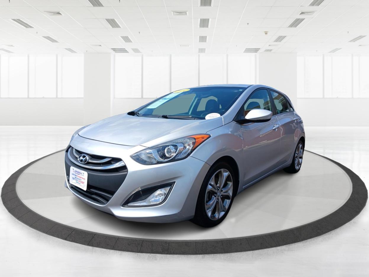 2014 Shimmering Silver Hyundai Elantra GT A/T (KMHD35LH0EU) with an 2.0L L4 16V DOHC engine, 6-Speed Automatic transmission, located at 4508 South Dixie Dr, Moraine, OH, 45439, (937) 908-9800, 39.689976, -84.218452 - Photo #7