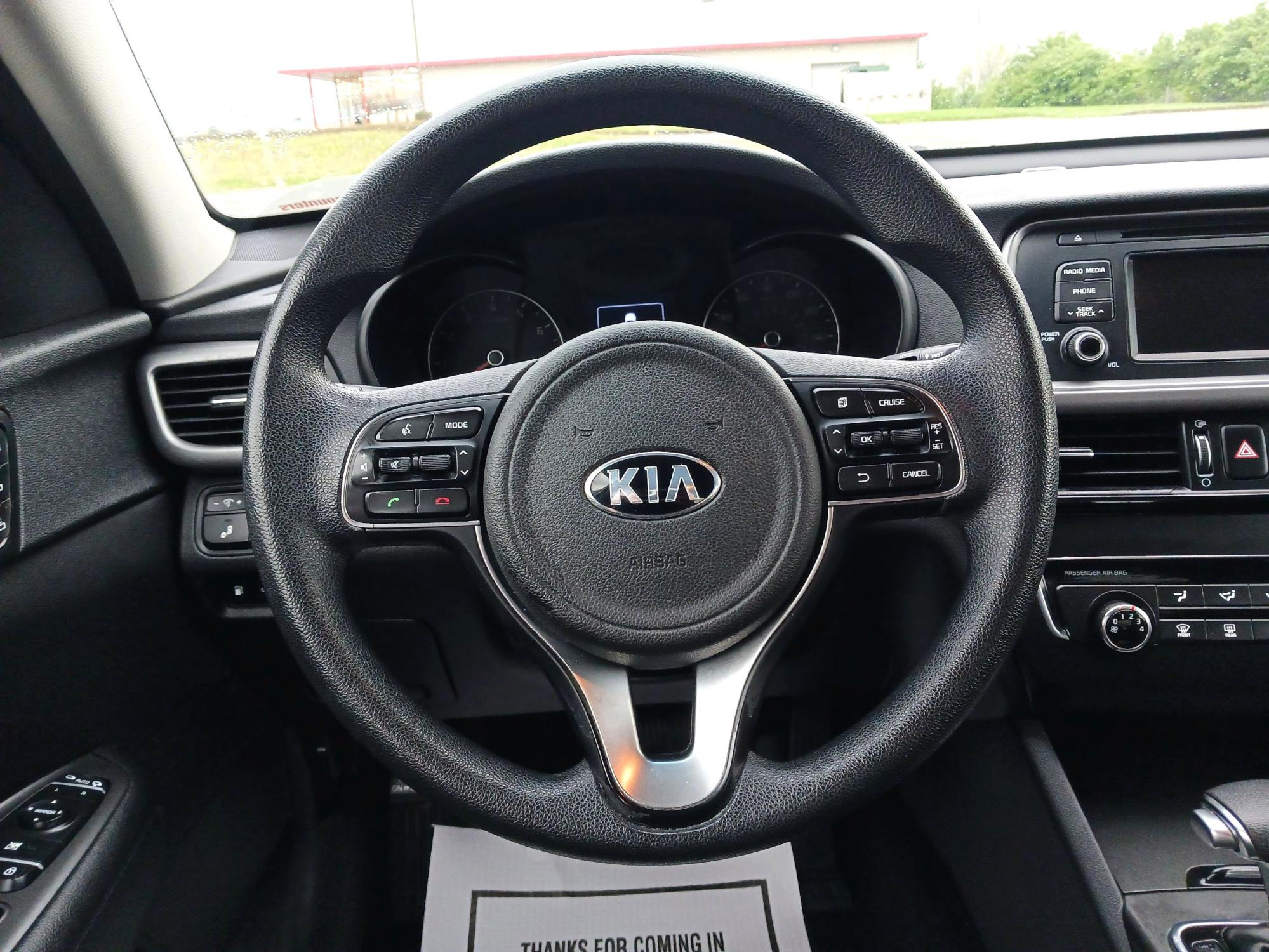 2016 Moss Grey Kia Optima LX (5XXGT4L34GG) with an 2.4L L4 DOHC 16V engine, 6-Speed Automatic transmission, located at 880 E. National Road, Vandalia, OH, 45377, (937) 908-9800, 39.891918, -84.183594 - Photo #15
