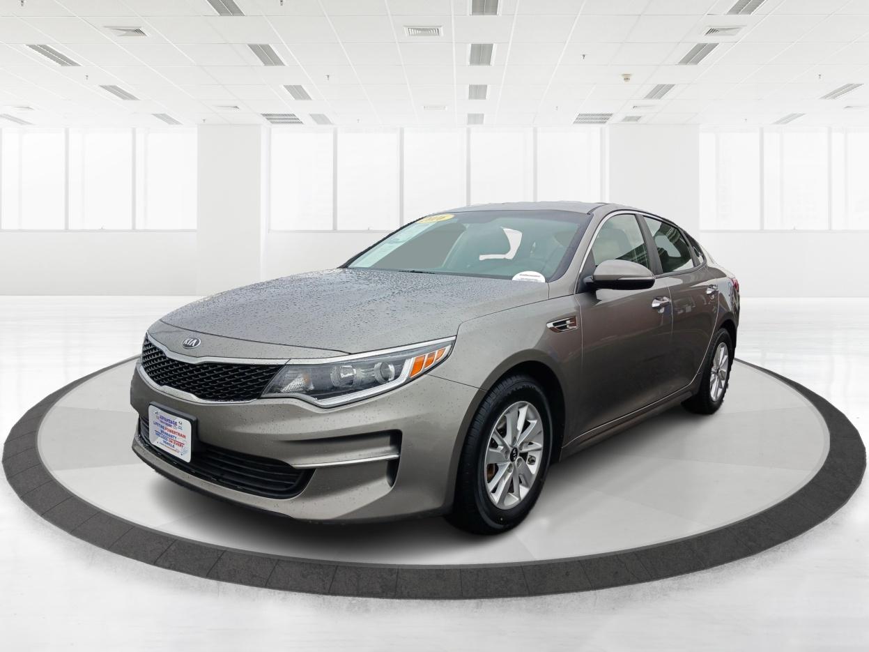 2016 Moss Grey Kia Optima LX (5XXGT4L34GG) with an 2.4L L4 DOHC 16V engine, 6-Speed Automatic transmission, located at 880 E. National Road, Vandalia, OH, 45377, (937) 908-9800, 39.891918, -84.183594 - Photo #7
