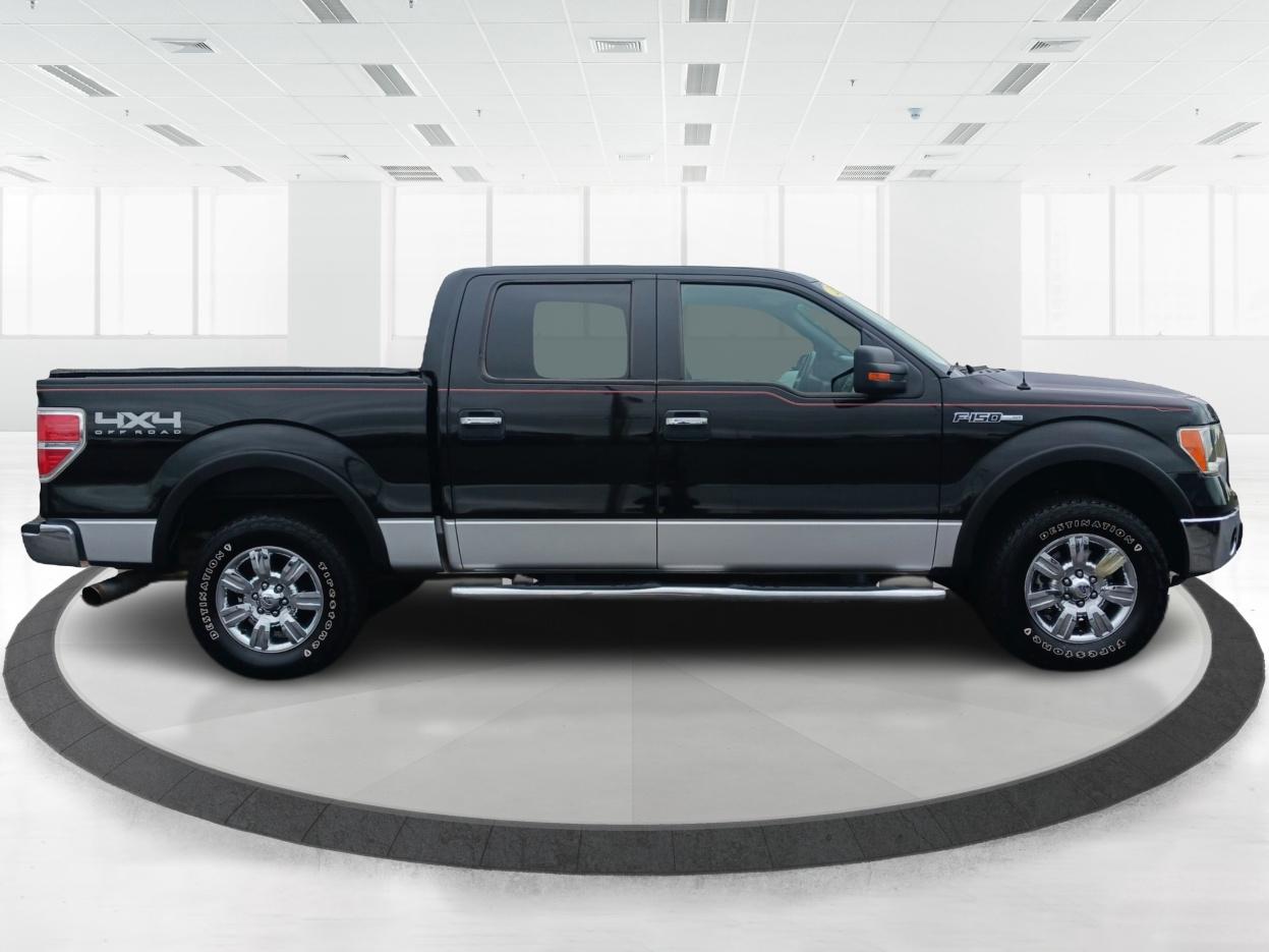 2012 Tuxedo Black Metallic Ford F-150 XLT SuperCrew 5.5-ft. Bed 4WD (1FTFW1EF0CK) with an 5.0L V8 engine, 6-Speed Automatic transmission, located at 401 Woodman Dr, Riverside, OH, 45431, (937) 908-9800, 39.760899, -84.123421 - Photo #1