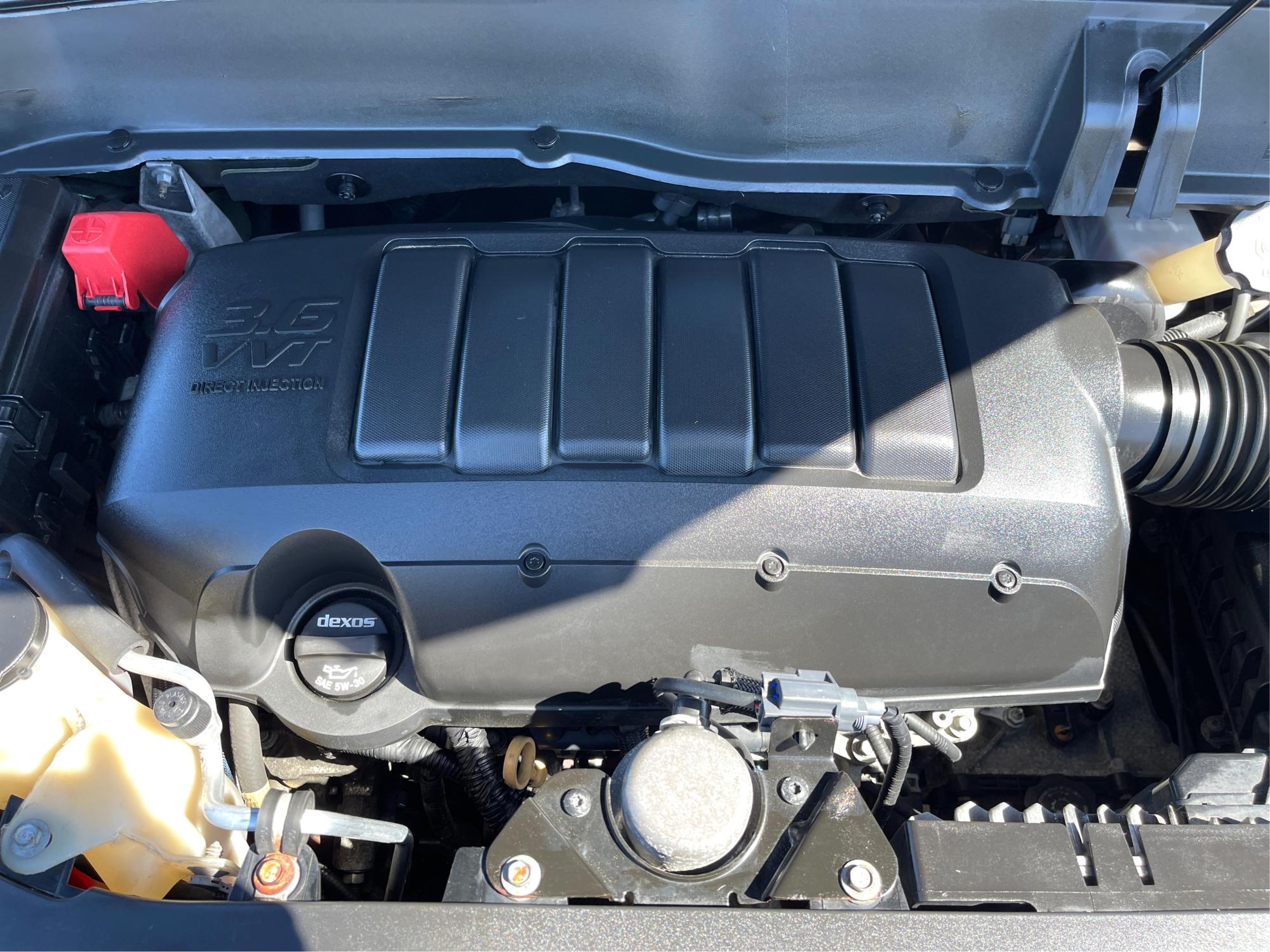 2015 Carbon Black Metallic GMC Acadia Denali AWD (1GKKVTKD8FJ) with an 3.6L V6 DOHC 24V engine, 6-Speed Automatic transmission, located at 401 Woodman Dr, Riverside, OH, 45431, (937) 908-9800, 39.760899, -84.123421 - Photo #10