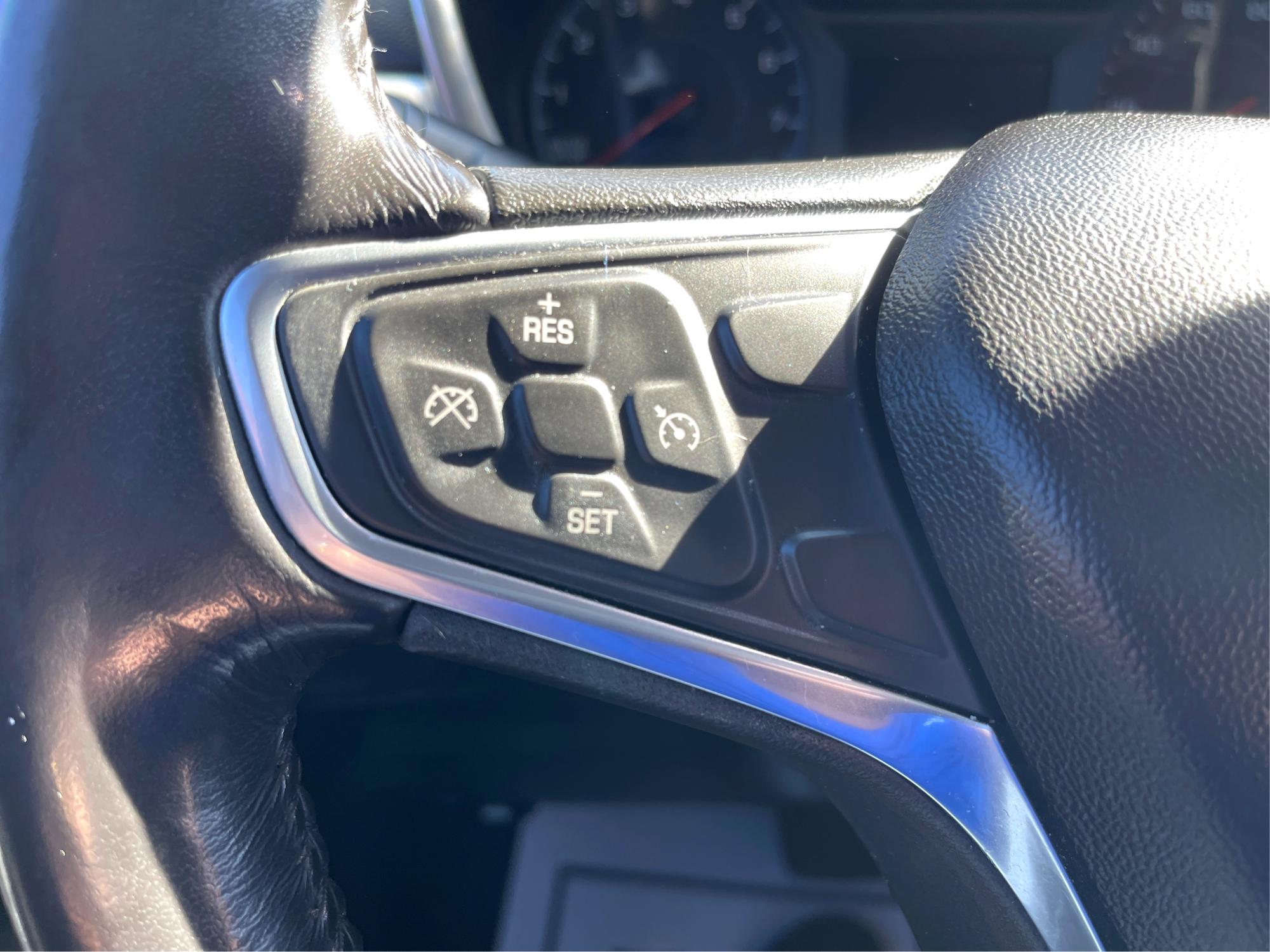 2018 Mosaic Black Metallic Chevrolet Equinox LT 2WD (2GNAXJEV1J6) with an 1.5L L4 DIR DOHC 16V TURBO engine, 6-Speed Automatic transmission, located at 401 Woodman Dr, Riverside, OH, 45431, (937) 908-9800, 39.760899, -84.123421 - Photo #15