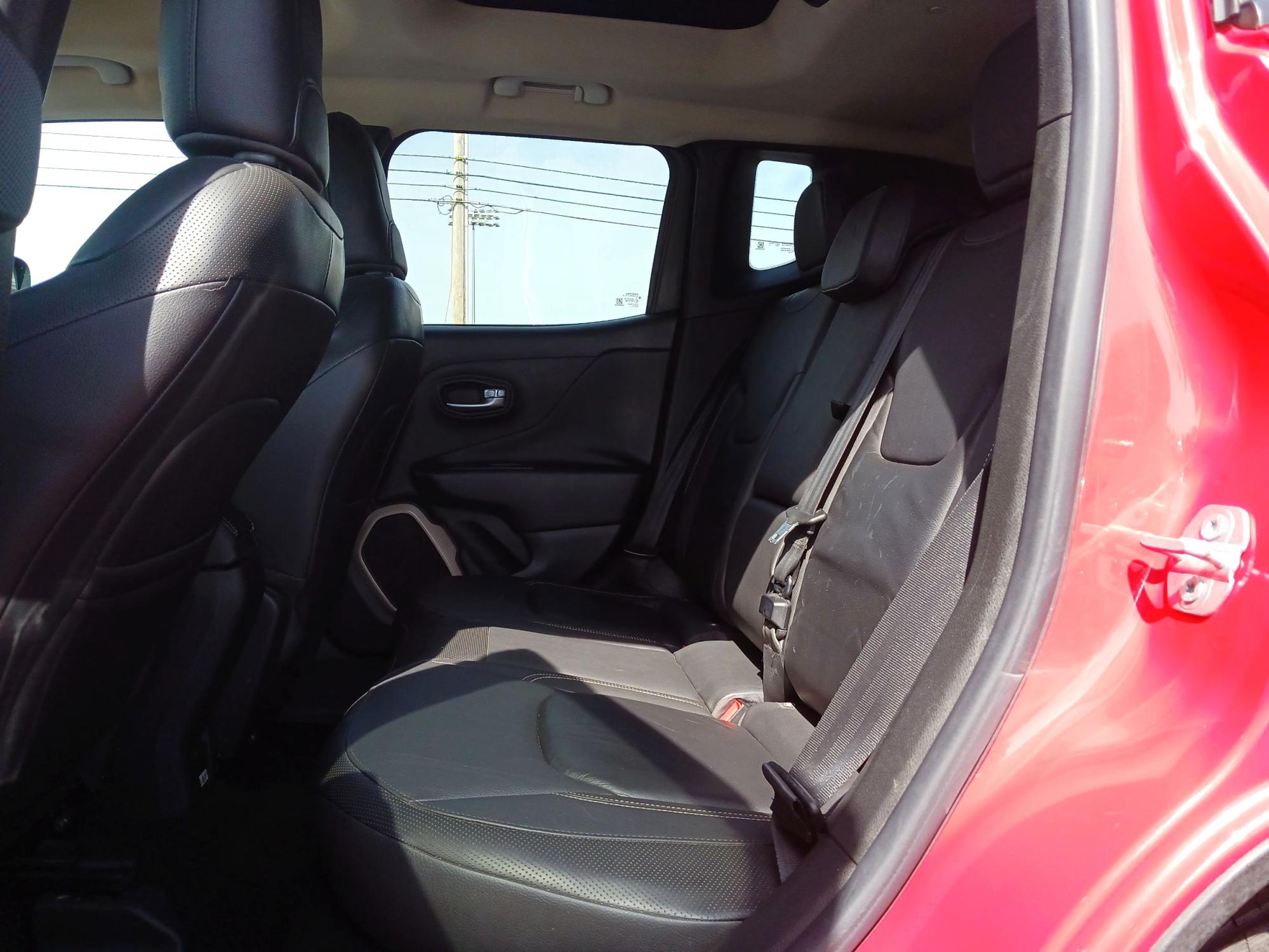 2015 Colorado Red Jeep Renegade Limited FWD (ZACCJADT0FP) with an 2.4L L4 DOHC 16V engine, 9-Speed Automatic transmission, located at 1951 S Dayton Lakeview Rd., New Carlisle, OH, 45344, (937) 908-9800, 39.890999, -84.050255 - Photo #9