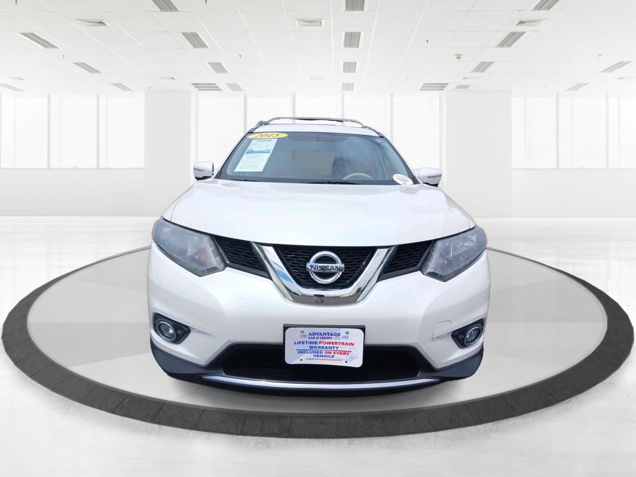 2015 Pearl White Nissan Rogue SV AWD (5N1AT2MK1FC) with an 2.5L L4 DOHC 16V engine, Continuously Variable Transmission transmission, located at 1099 N County Rd 25A , Troy, OH, 45373, (937) 908-9800, 40.057079, -84.212883 - Photo #6