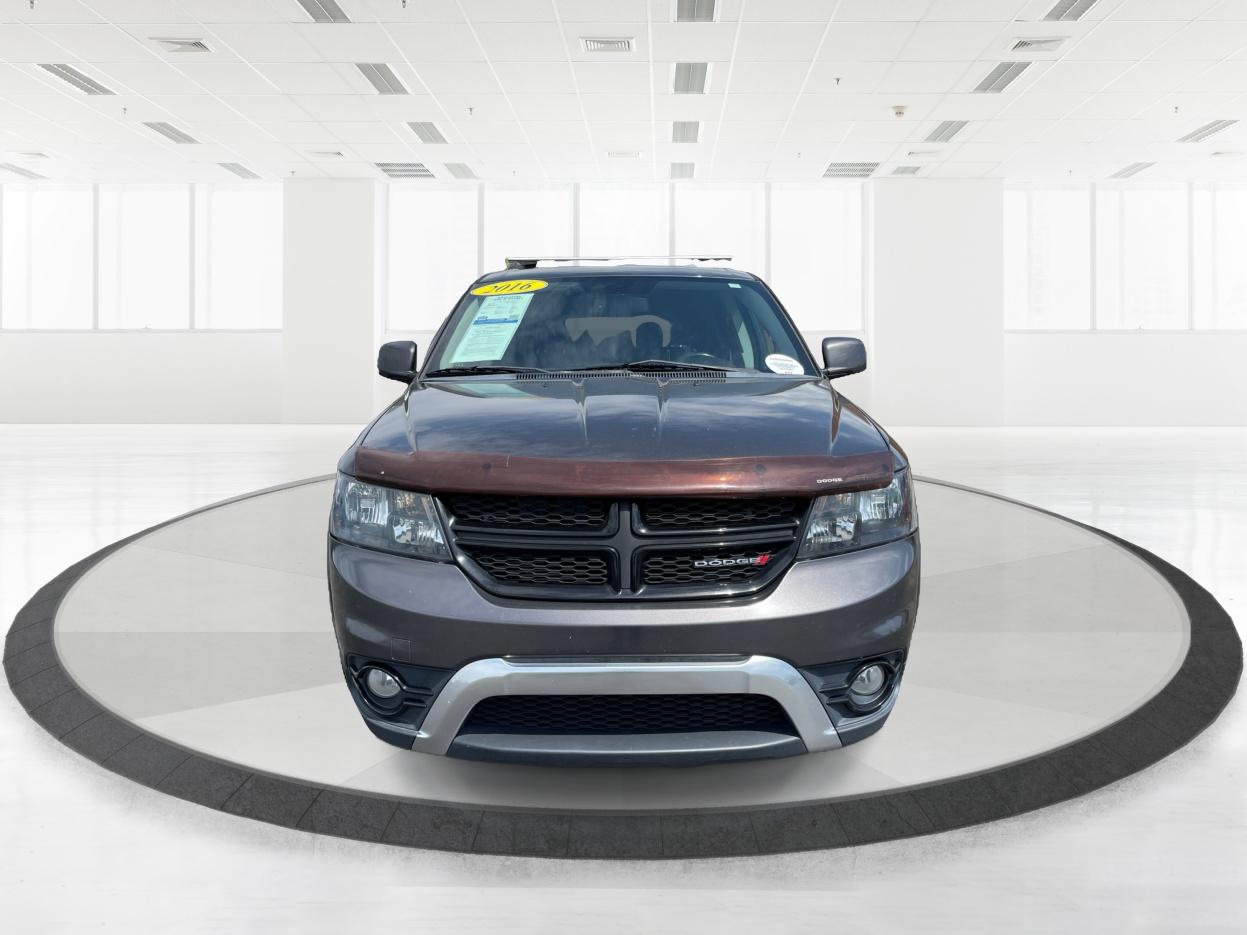2016 Granite Crystal Metallic Clear Coat Dodge Journey Crossroad FWD (3C4PDCGBXGT) with an 2.4L L4 DOHC 16V engine, 4-Speed Automatic transmission, located at 1099 N County Rd 25A , Troy, OH, 45373, (937) 908-9800, 40.057079, -84.212883 - Photo #6