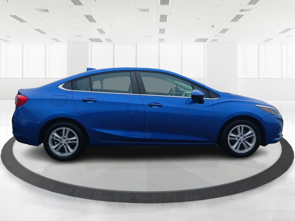 2017 Kinetic Blue Metallic Chevrolet Cruze LT Auto (1G1BE5SM3H7) with an 1.4L L4 DOHC 16V TURBO engine, 6-Speed Automatic transmission, located at 4508 South Dixie Dr, Moraine, OH, 45439, (937) 908-9800, 39.689976, -84.218452 - Photo #1