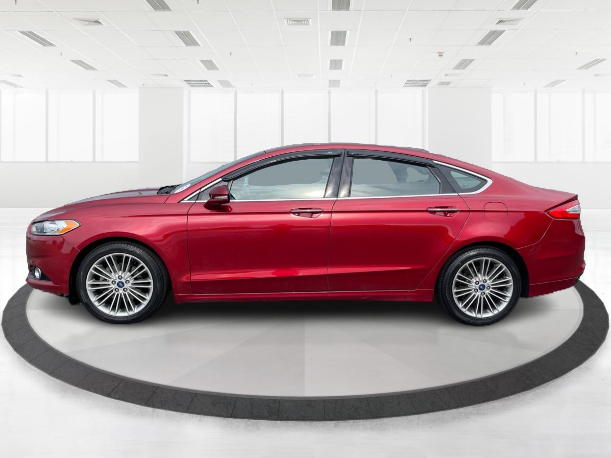 2015 Ruby Red Tinted CC Ford Fusion SE AWD (3FA6P0T96FR) with an 2.0L L4 DOHC 16V engine, 6-Speed Automatic transmission, located at 1951 S Dayton Lakeview Rd., New Carlisle, OH, 45344, (937) 908-9800, 39.890999, -84.050255 - Photo #5