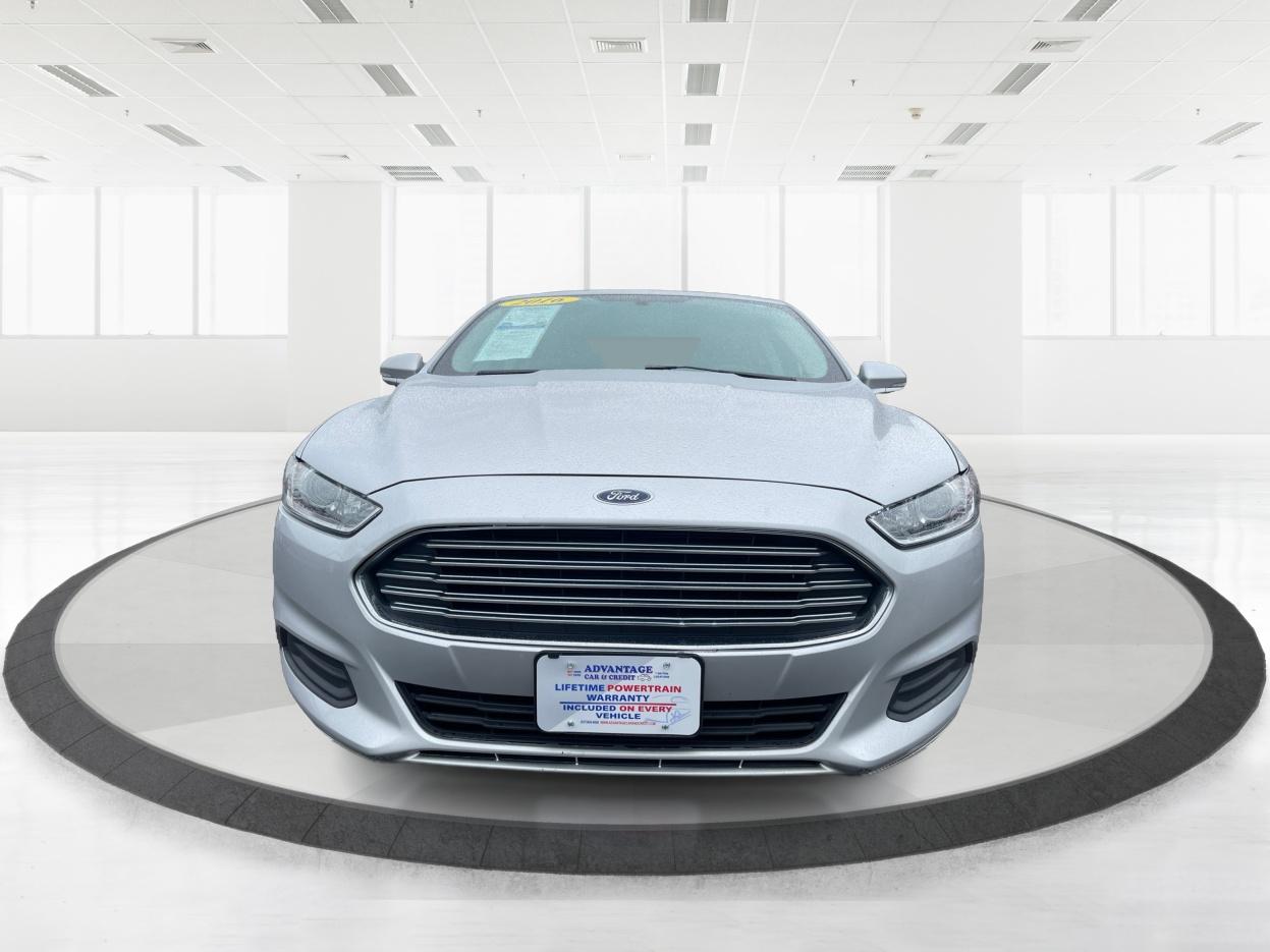 2016 Ingot Silver Metallic Ford Fusion SE (1FA6P0HD3G5) with an 1.5L L4 DOHC 16V engine, 6-Speed Automatic transmission, located at 4508 South Dixie Dr, Moraine, OH, 45439, (937) 908-9800, 39.689976, -84.218452 - Photo #6