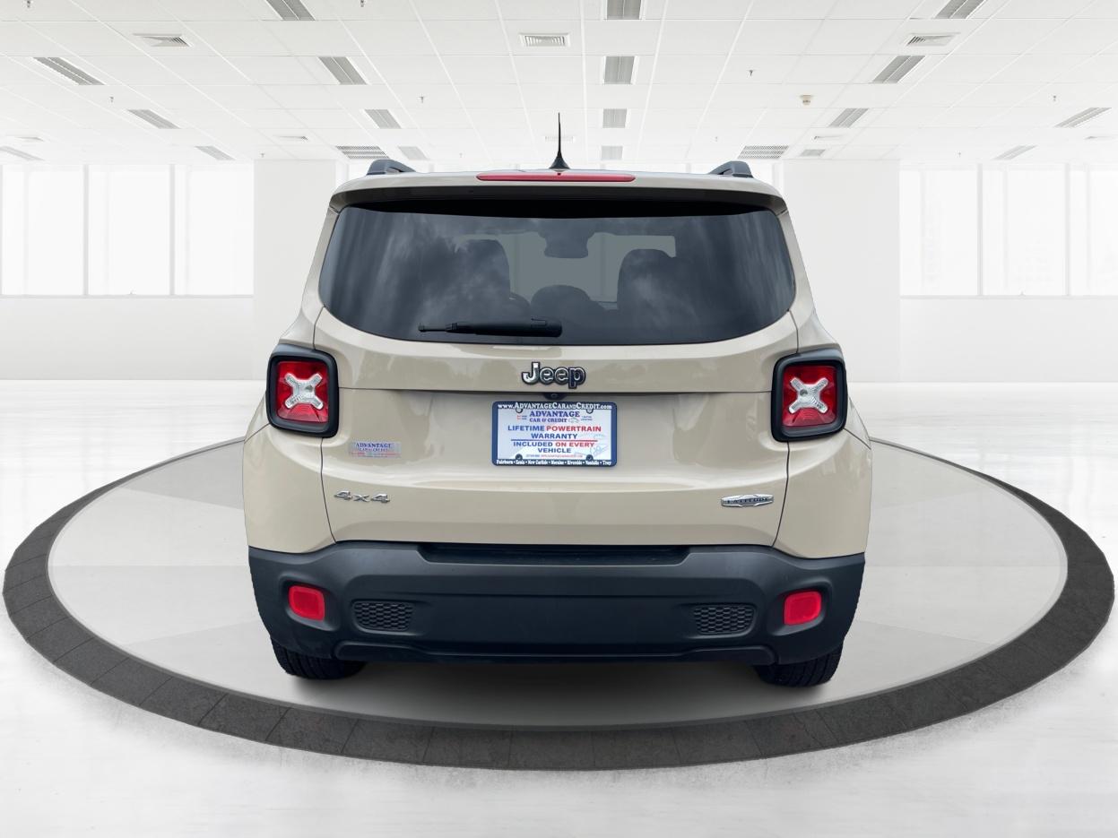 2015 Brown Jeep Renegade Latitude (ZACCJBBT0FP) with an 2.4 L V4 engine, located at 1184 Kauffman Ave, Fairborn, OH, 45324, (937) 908-9800, 39.807072, -84.030914 - Photo #3