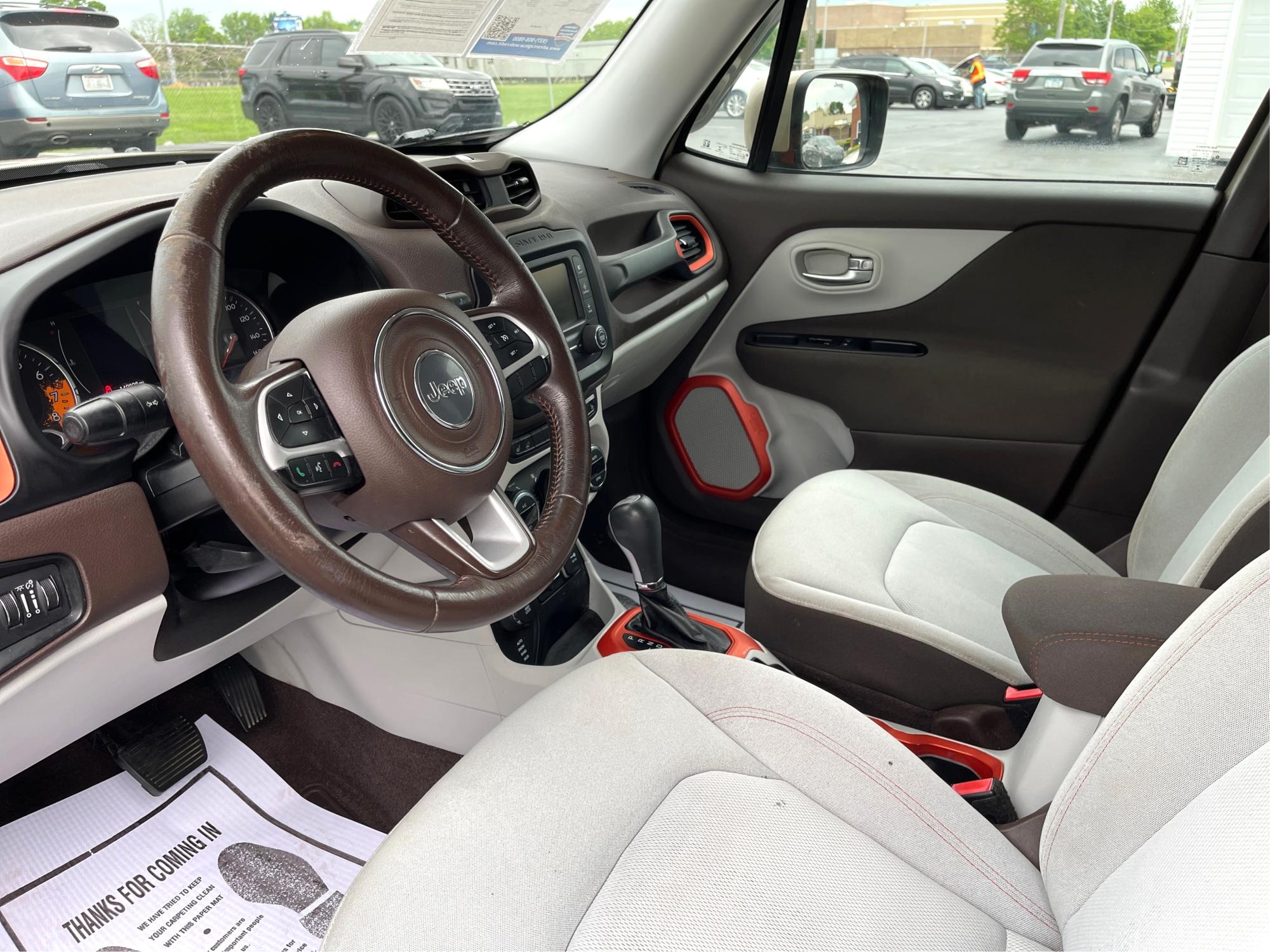 2015 Brown Jeep Renegade Latitude (ZACCJBBT0FP) with an 2.4 L V4 engine, located at 1184 Kauffman Ave, Fairborn, OH, 45324, (937) 908-9800, 39.807072, -84.030914 - Photo #8