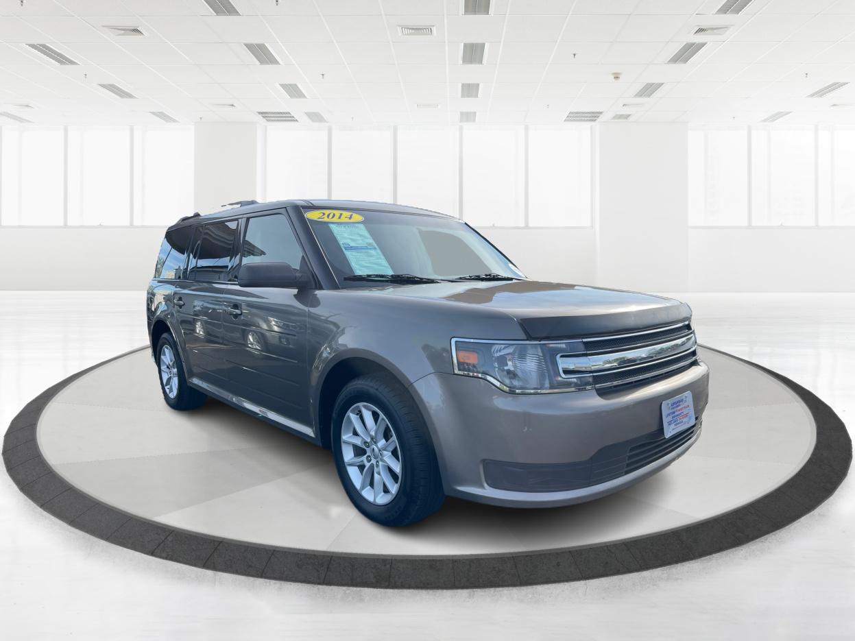 2014 Ginger Ale Metallic Ford Flex SE FWD (2FMGK5B8XEB) with an 3.5L V6 DOHC 24V engine, 6-Speed Automatic Overdrive transmission, located at 4508 South Dixie Dr, Moraine, OH, 45439, (937) 908-9800, 39.689976, -84.218452 - Photo #0