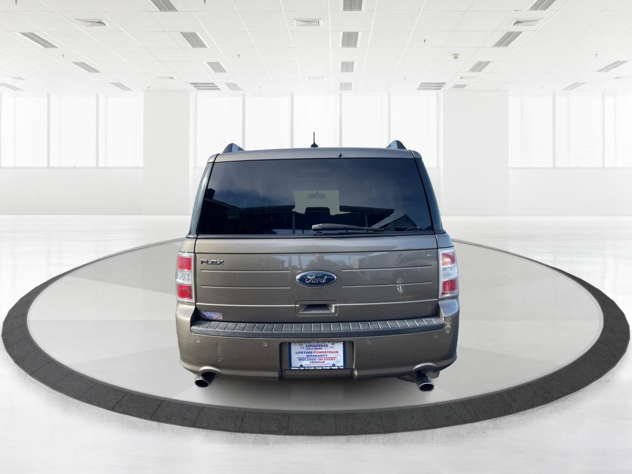 2014 Ginger Ale Metallic Ford Flex SE FWD (2FMGK5B8XEB) with an 3.5L V6 DOHC 24V engine, 6-Speed Automatic Overdrive transmission, located at 4508 South Dixie Dr, Moraine, OH, 45439, (937) 908-9800, 39.689976, -84.218452 - Photo #3