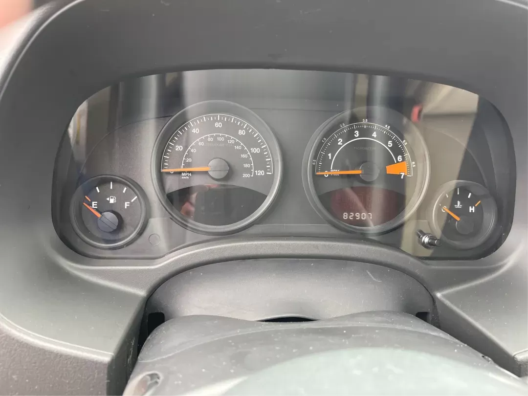 2014 Bright White Clearcoat Jeep Compass Sport FWD (1C4NJCBA9ED) with an 2.0L L4 DOHC 16V engine, located at 880 E. National Road, Vandalia, OH, 45377, (937) 908-9800, 39.891918, -84.183594 - 2014 Jeep Compass Sport FWD - Photo#13