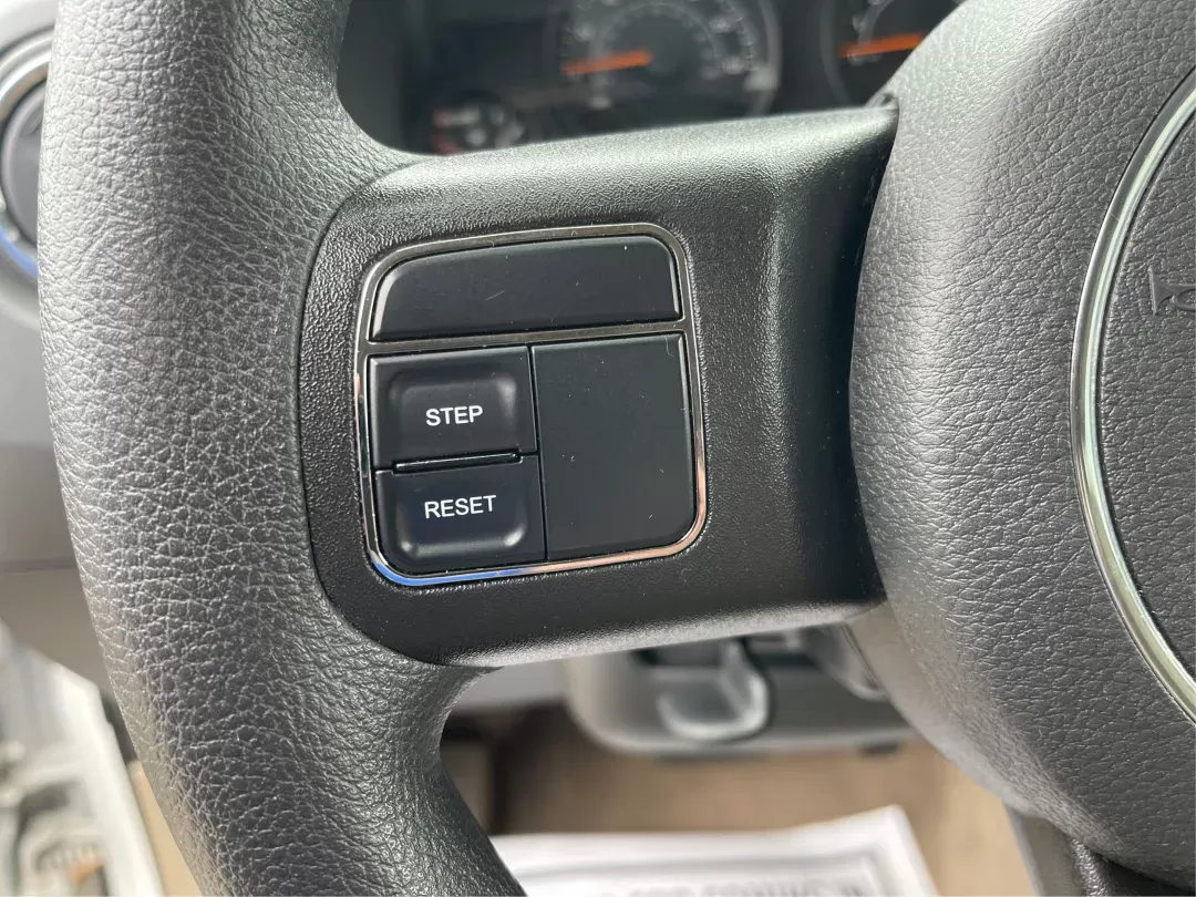2014 Bright White Clearcoat Jeep Compass Sport FWD (1C4NJCBA9ED) with an 2.0L L4 DOHC 16V engine, located at 880 E. National Road, Vandalia, OH, 45377, (937) 908-9800, 39.891918, -84.183594 - 2014 Jeep Compass Sport FWD - Photo#14