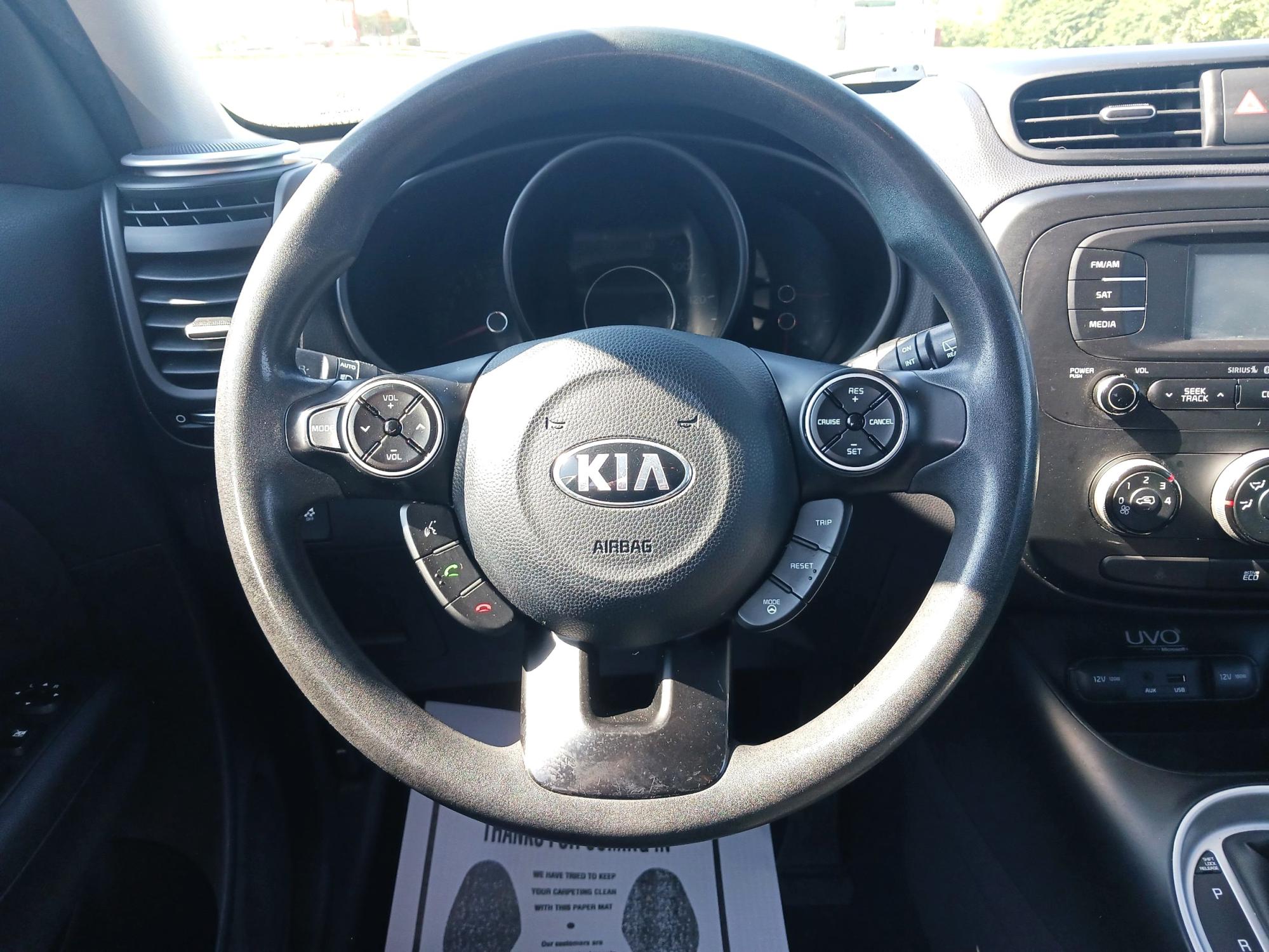 2014 Gray Kia Soul + (KNDJP3A58E7) with an 2.0L L4 DOHC 16V engine, 6-Speed Automatic transmission, located at 1099 N County Rd 25A , Troy, OH, 45373, (937) 908-9800, 40.057079, -84.212883 - Photo #15