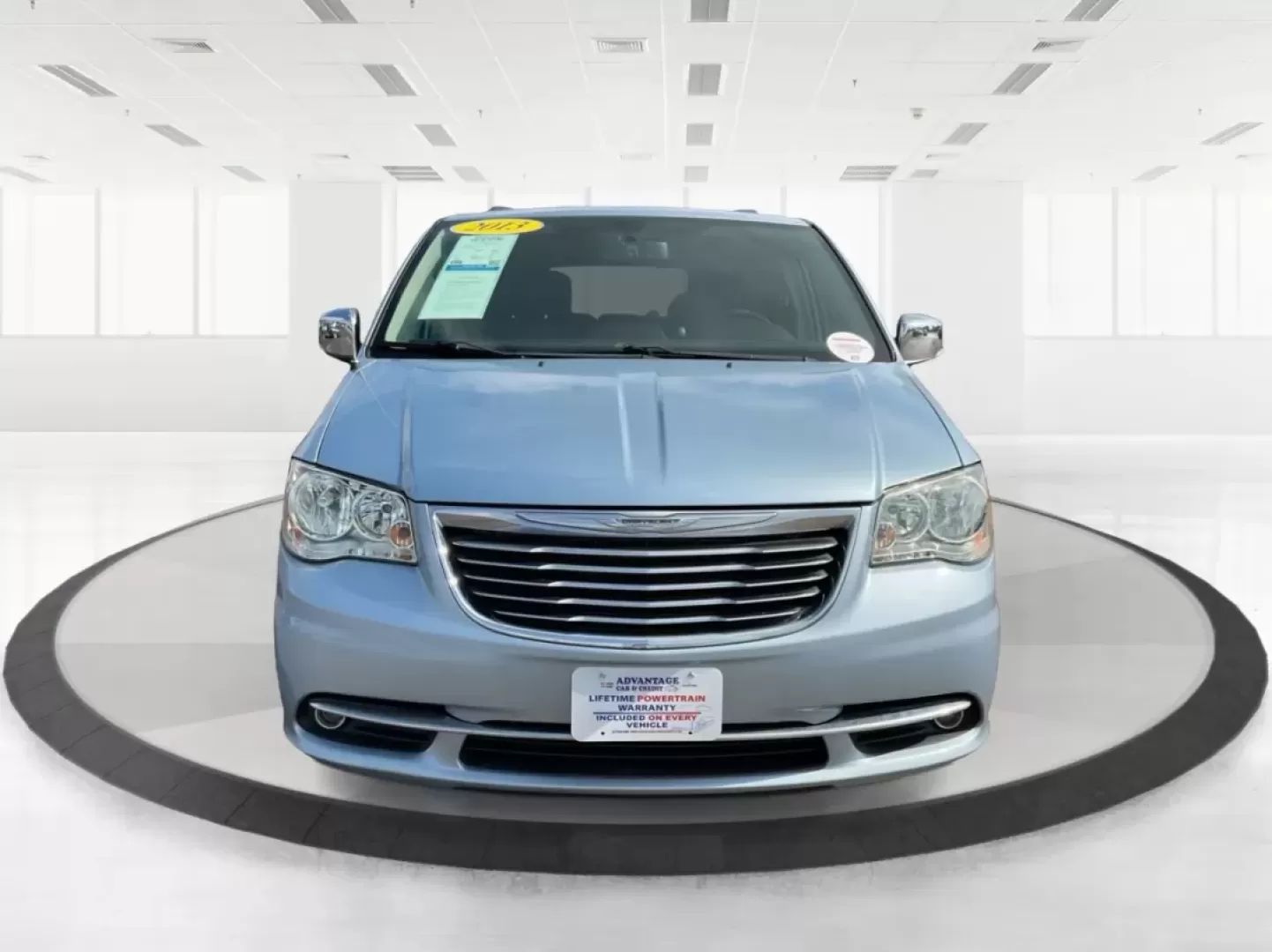 2013 Chrysler Town and Country Touring-L (2C4RC1CG5DR) with an Pentastar 3.6L V-6 DOHC engine, located at 1099 N County Rd 25A, Troy, OH, 45373, (937) 908-9800, 40.057079, -84.212883 - **Drive Family Adventures in the 2013 Chrysler Town and Country Touring-L Your Perfect Companion for Fun and Functionality!**<br /> <br /> Are you searching for the ideal vehicle to accommodate your growing family or enhance your daily commutes? Look no further than the stunning 2013 Chrysler Tow - Photo#7
