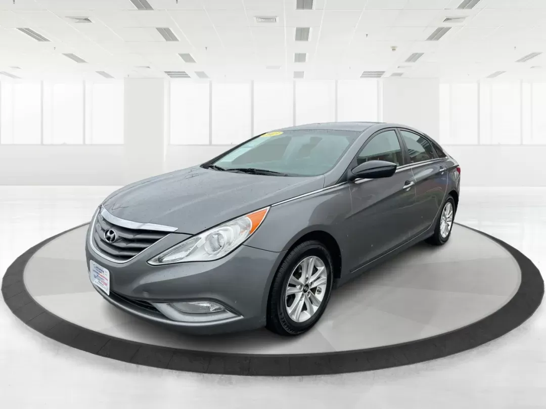 2013 Gray Hyundai Sonata GLS (5NPEB4AC5DH) with an 2.4L L4 DOHC 16V engine, 6-Speed Automatic transmission, located at 8750 N County Rd 25A, Piqua, OH, 45356, (937) 908-9800, 40.164391, -84.232513 - 2013 Hyundai Sonata GLS - Photo#7