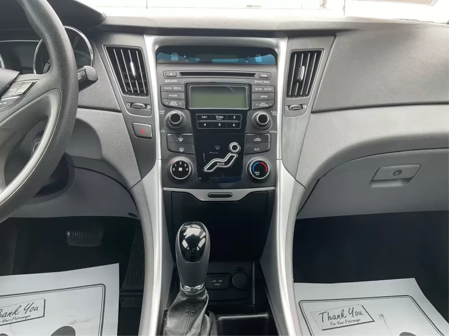 2013 Gray Hyundai Sonata GLS (5NPEB4AC5DH) with an 2.4L L4 DOHC 16V engine, 6-Speed Automatic transmission, located at 8750 N County Rd 25A, Piqua, OH, 45356, (937) 908-9800, 40.164391, -84.232513 - 2013 Hyundai Sonata GLS - Photo#12