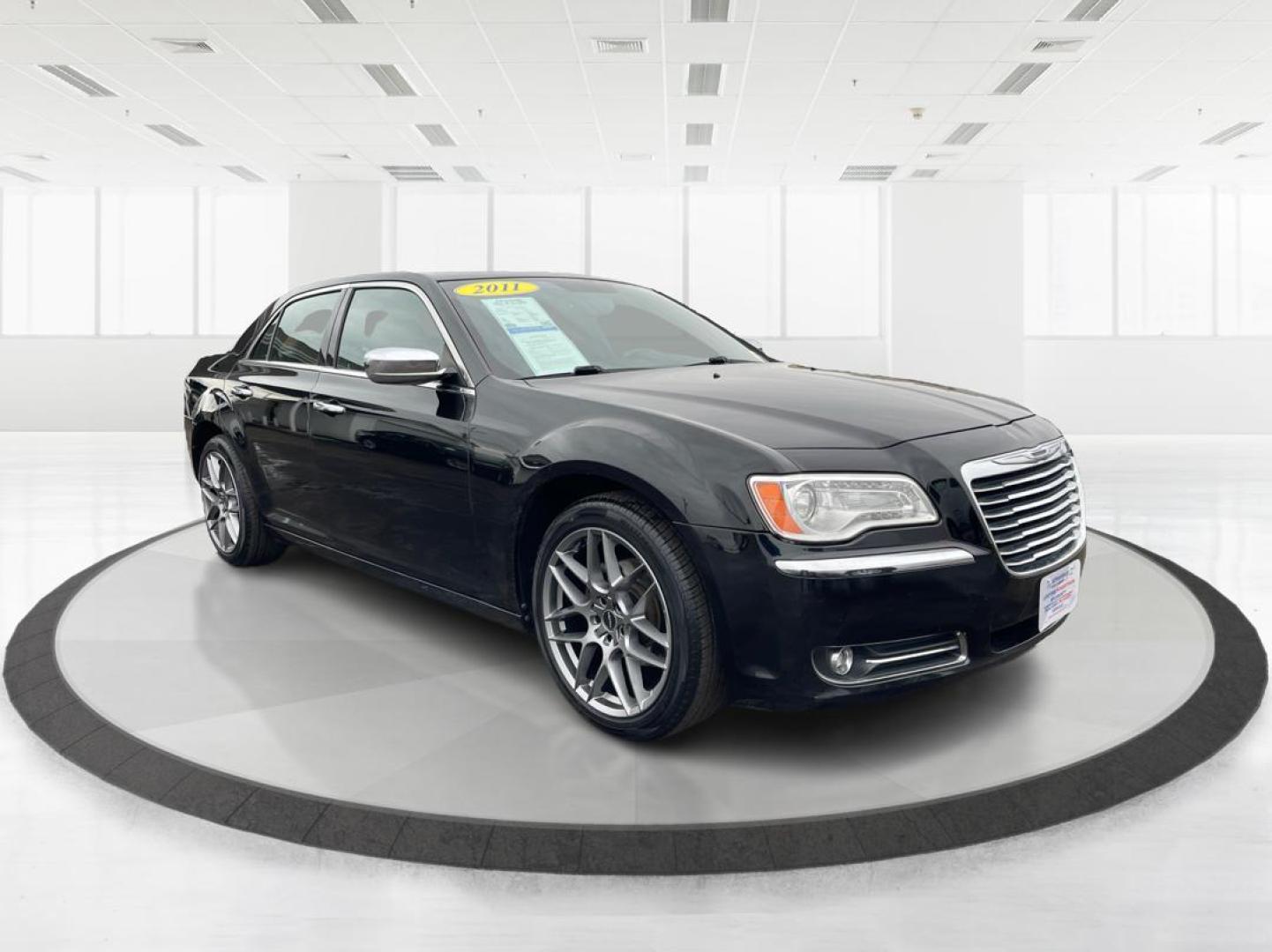 2011 Blackberry Pearl Chrysler 300 Limited RWD (2C3CA5CG4BH) with an 3.6L V6 SOHC 24V engine, 5-Speed Automatic transmission, located at 4508 South Dixie Dr, Moraine, OH, 45439, (937) 908-9800, 39.689976, -84.218452 - 2011 Chrysler 300 Limited RWD - Photo#0