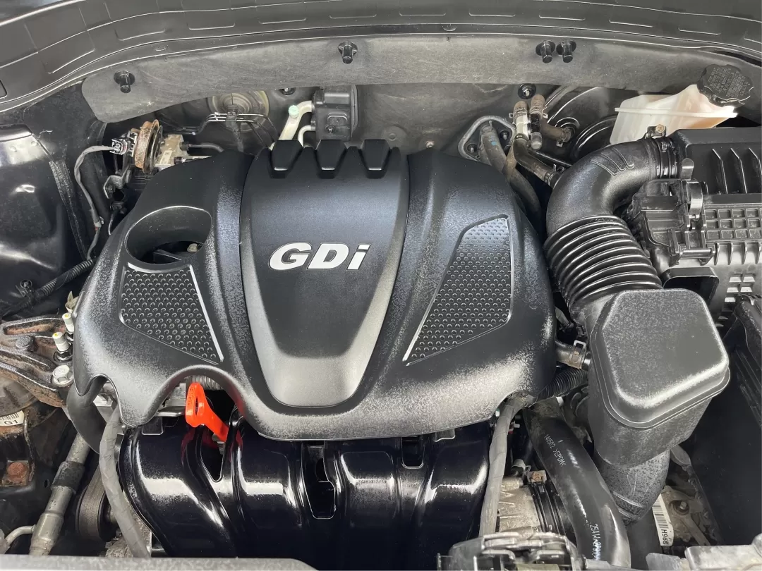 2015 Kia Sorento LX (5XYKT3A60FG) with an 2.4L I-4 gasoline direct injection engine, located at 880 E. National Road, Vandalia, OH, 45377, (937) 908-9800, 39.891918, -84.183594 - Photo#11