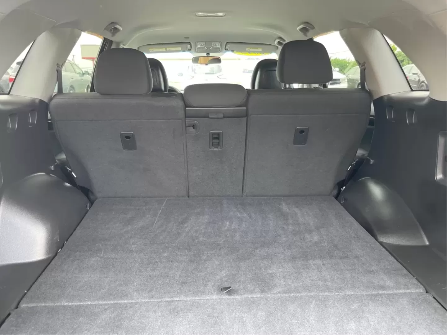 2015 Kia Sorento LX (5XYKT3A60FG) with an 2.4L I-4 gasoline direct injection engine, located at 880 E. National Road, Vandalia, OH, 45377, (937) 908-9800, 39.891918, -84.183594 - ### Discover Adventure with the 2015 Kia Sorento LX - Your Perfect Family SUV!<br /> <br /> Are you seeking the ideal vehicle for weekend getaways or daily commutes? Look no further! The 2015 Kia Sorento LX is the perfect SUV for growing families and adventure-seekers alike. With its spacious interi - Photo#12